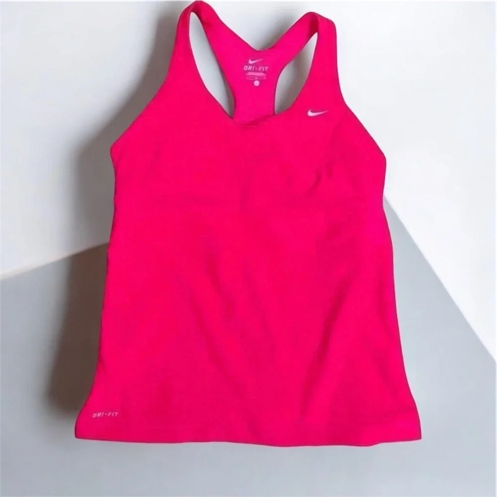 NIKE Nike Dri-Fit IN PINK TANK TOP IN L